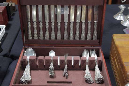 Appraisal: SET OF STERLING SILVER FLATWARE International Avalon pattern Twelve dinner