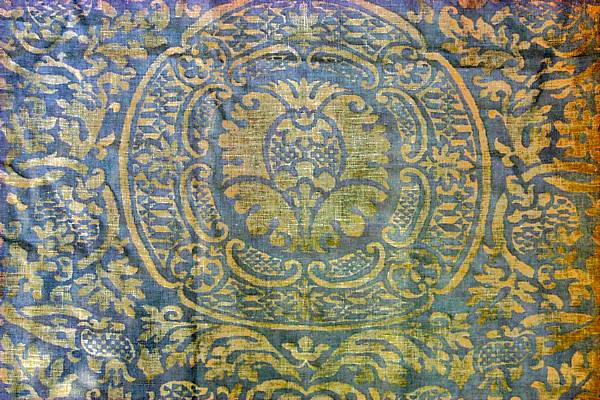 Appraisal: A group of Fortuny fabric fragments Comprising approximately thirty pieces