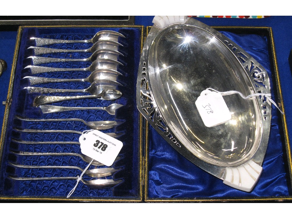 Appraisal: Lot comprising cased set of twelve EP spoons and tongs