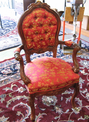 Appraisal: SET OF FOUR VICTORIAN STYLE MAHOGANY CHAIRS Valentino Furniture Mfg