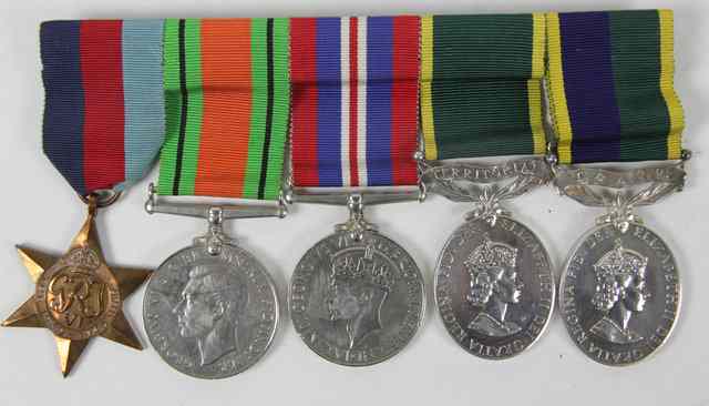 Appraisal: A set of five medals of Leslie Jopson a WWII