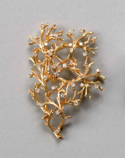 Appraisal: Diamond and K yellow gold brooch with single cut diamonds