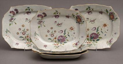 Appraisal: FIVE CHINESE EXPORT FAMILLE ROSE PORCELAIN PLATTERS Each of angular