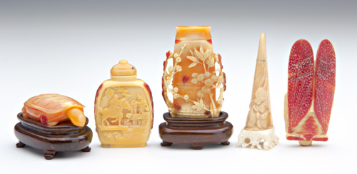 Appraisal: CHINESE SNUFF BOTTLES Five hornbill bottles th- th C one