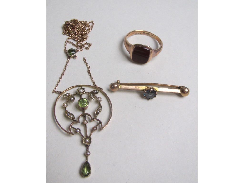 Appraisal: Lot comprising ct gold peridot and seed pearl set pendant