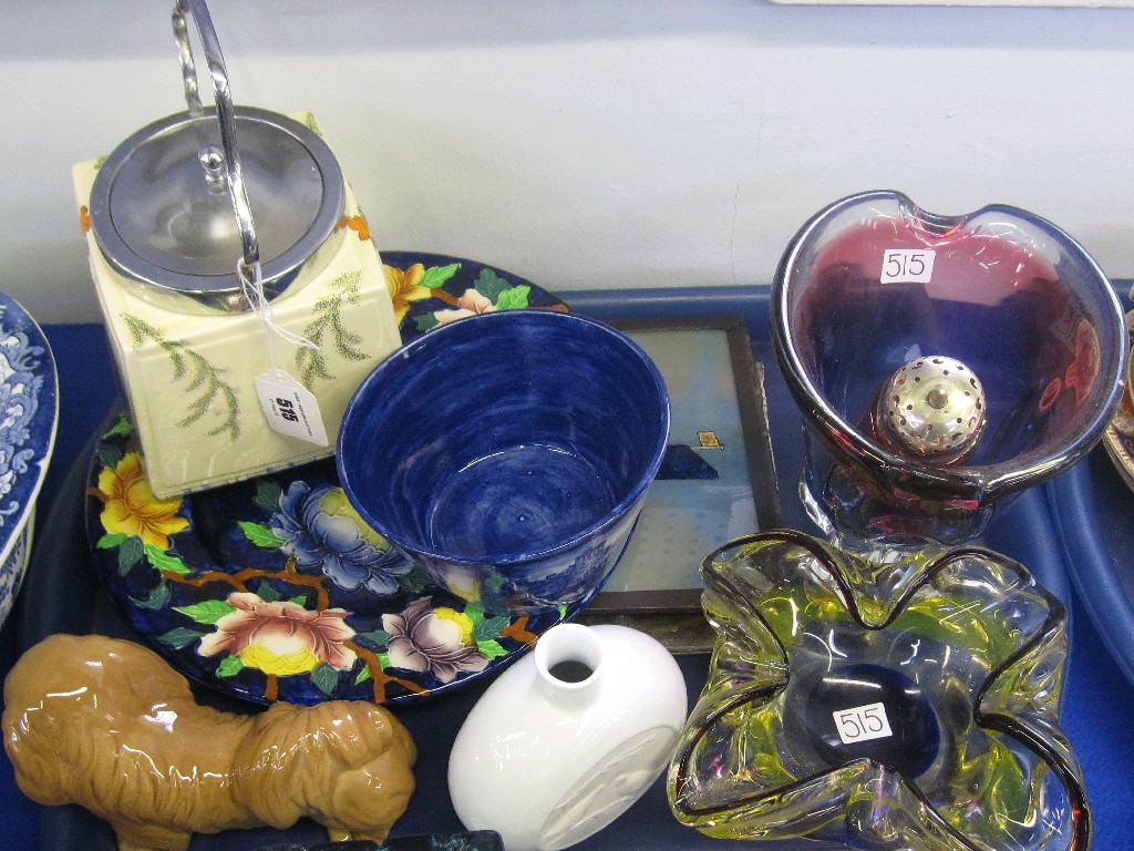 Appraisal: Tray lot comprising assorted ceramics and glass - Maling plate