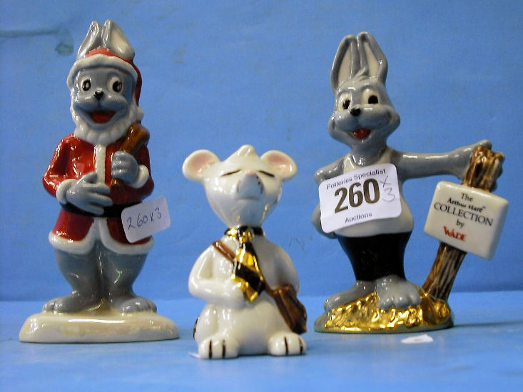 Appraisal: Wade Figures Howard Town Mouse with Gold Bow Tie of