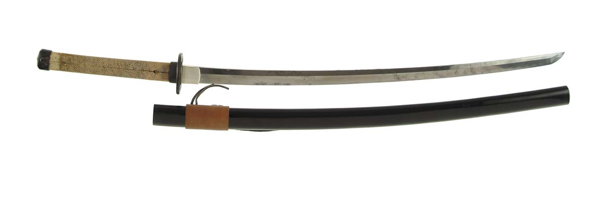 Appraisal: JAPANESE BUKE-ZUKURI MOUNTED KATANA shinogi zukuri blade San bon suji