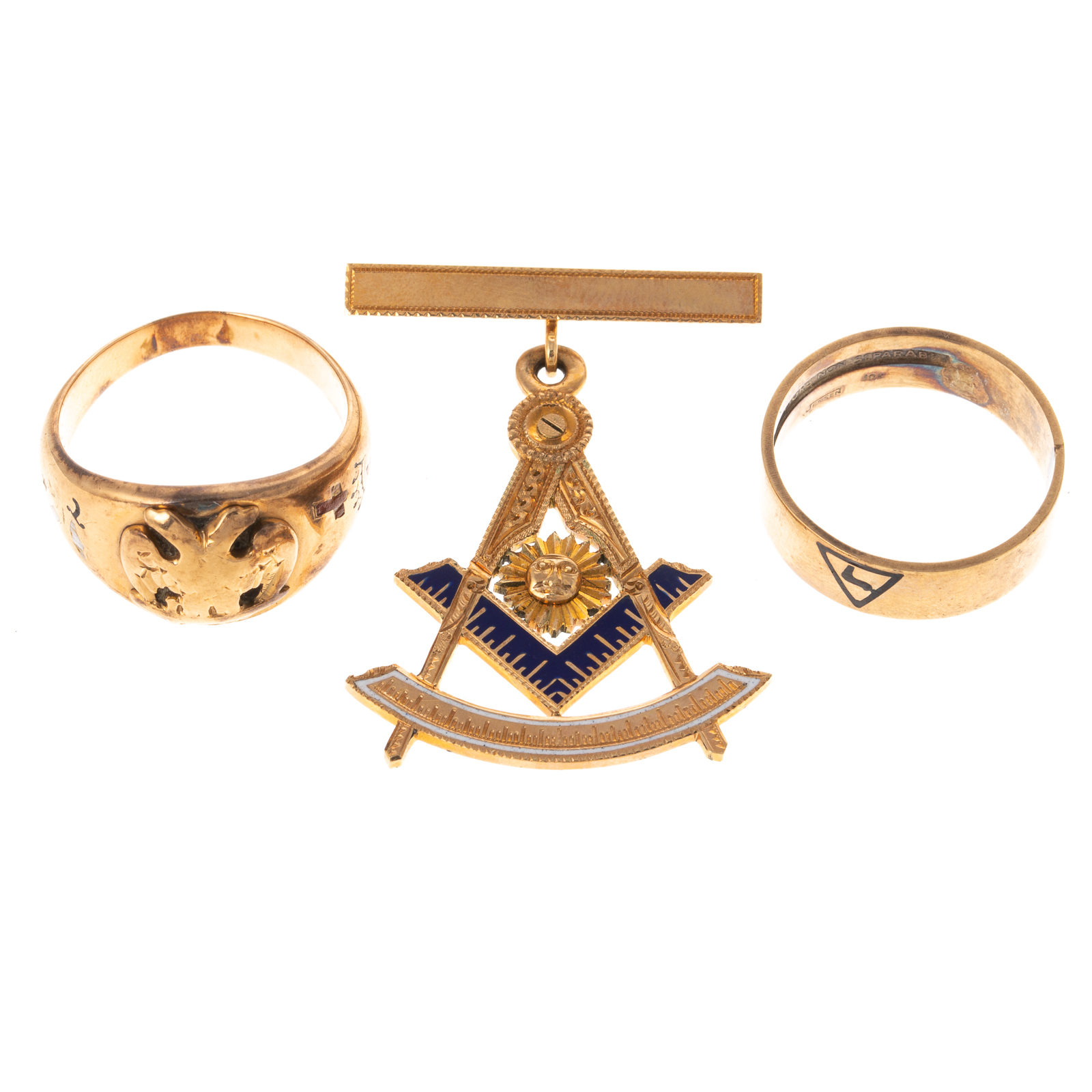 Appraisal: A COLLECTION OF GOLD MASONIC JEWELRY K yellow gold Masonic