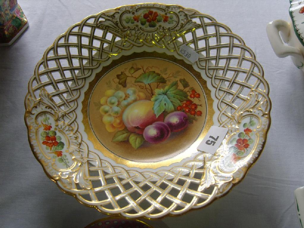 Appraisal: A th century Minton tazza with central hand painted fruit