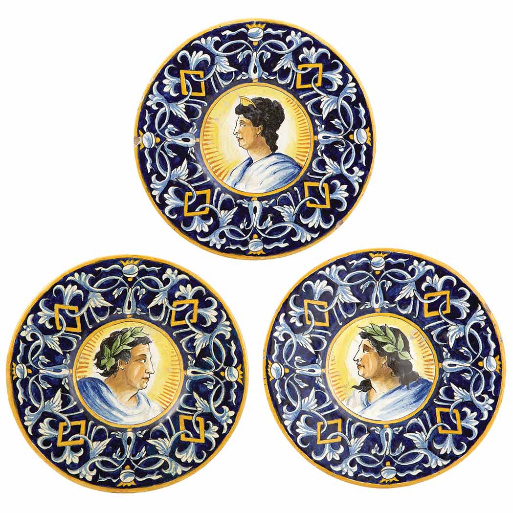 Appraisal: Set of Three Italian Maiolica Dishes Urbino th century Each