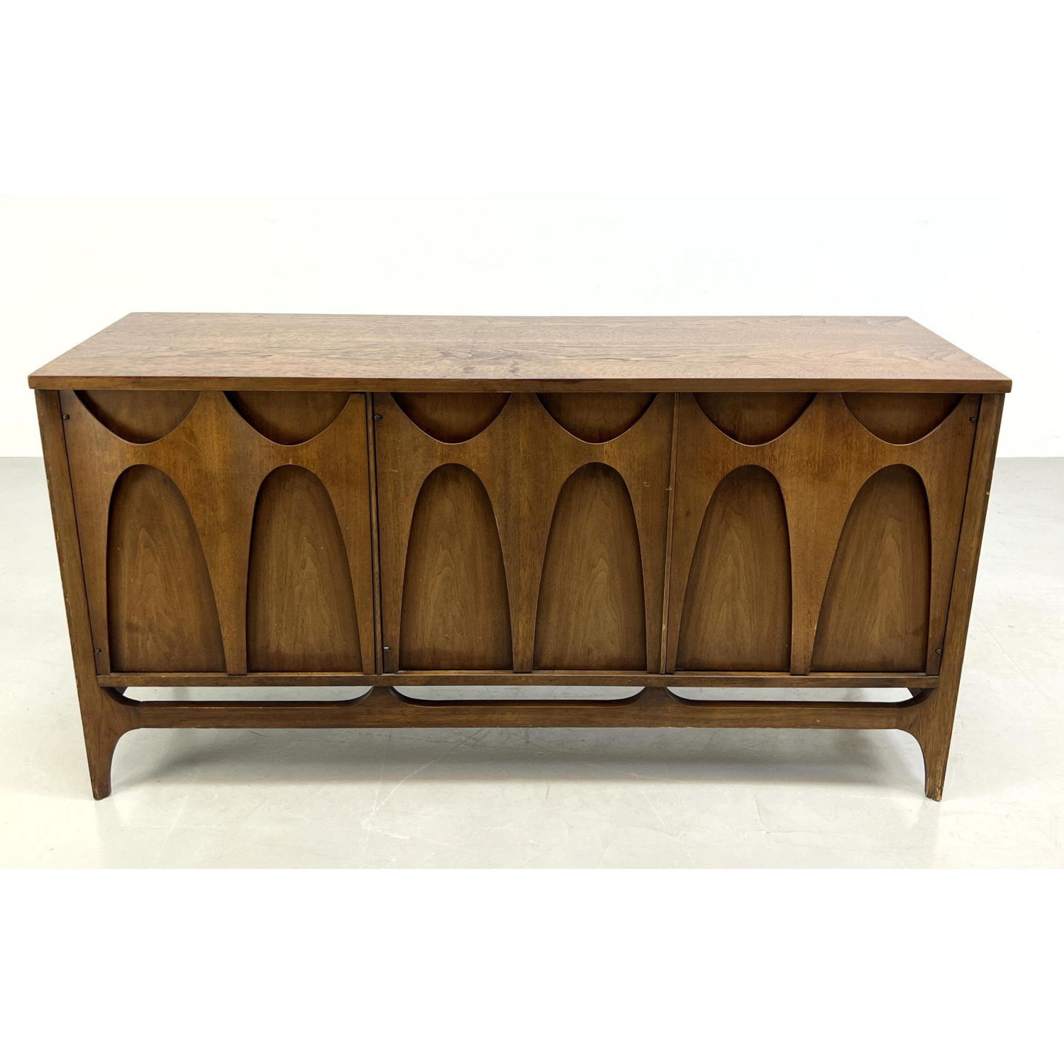 Appraisal: BROYHILL BRASILIA Sideboard Credenza Modernist Sculptural Facade American Modern Dimensions