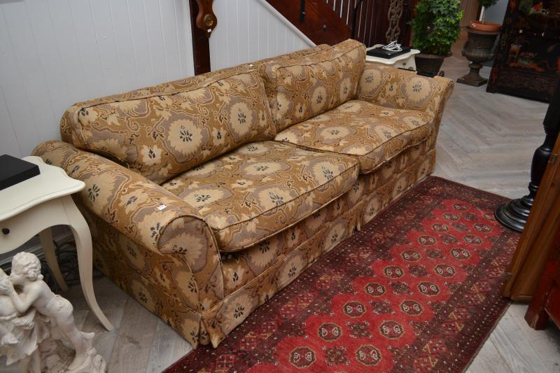 Appraisal: A QUALITY THREE SEAT SOFA IN GOLD AND GREY PATTERNS