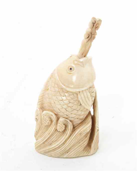 Appraisal: A Carved Ivory Fish Form Snuff Bottle the fish having