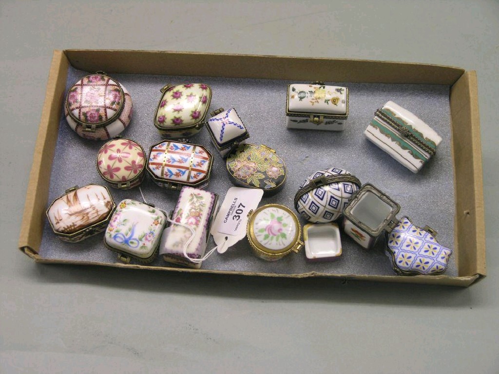 Appraisal: Fifteen reproduction miniature ceramic boxes all with colour printed detail