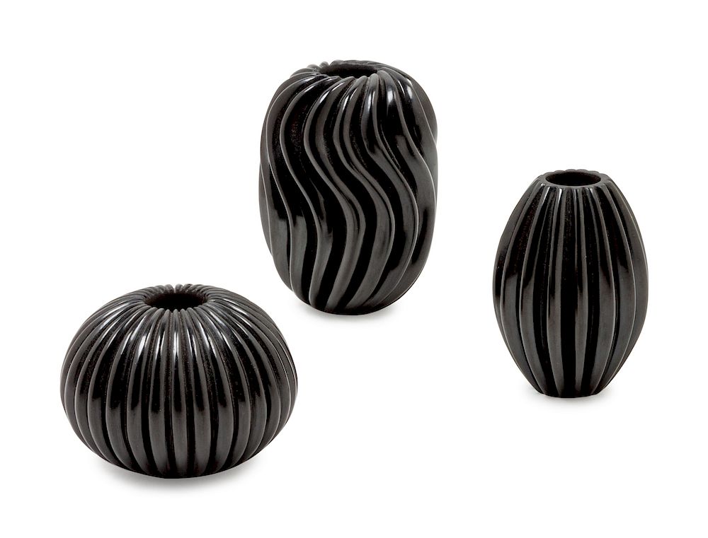 Appraisal: Nancy Youngblood Santa Clara b Group of Three Ribbed Vessels