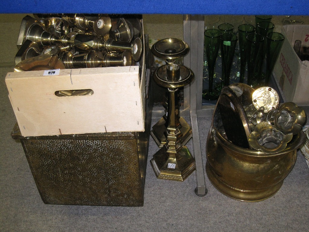 Appraisal: Lot comprising a quantity of assorted brass items to include