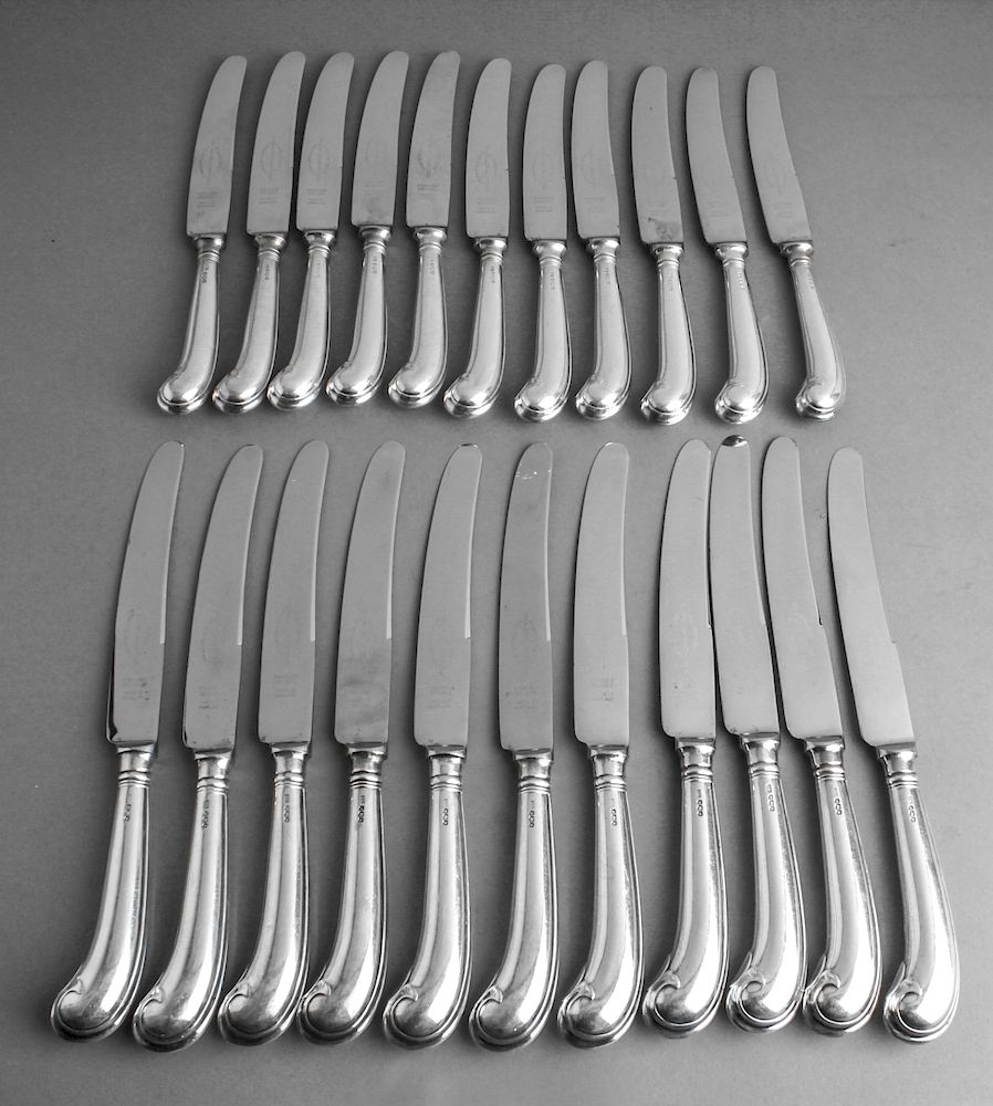 Appraisal: Edward Viner Silver Handled Dinner Knives Set Edward Viner sterling