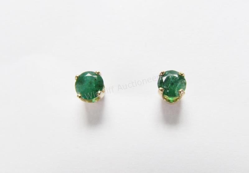 Appraisal: A pair of K yellow gold mm round emerald stud