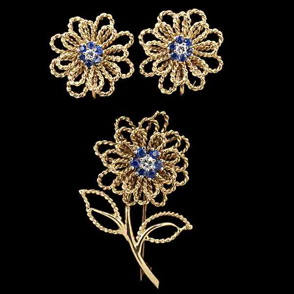 Appraisal: Retro Flower Pin with Matching Ear Clips A retro K