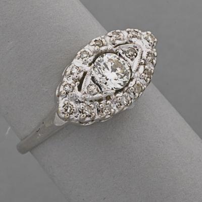 Appraisal: K WHITE GOLD DIAMOND RING ca Fine transitional cut diamond