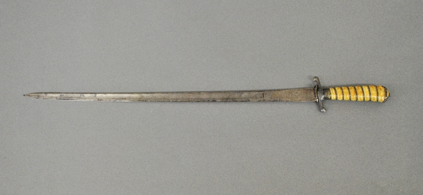 Appraisal: - English hunting sword or cuttoe c worn by English