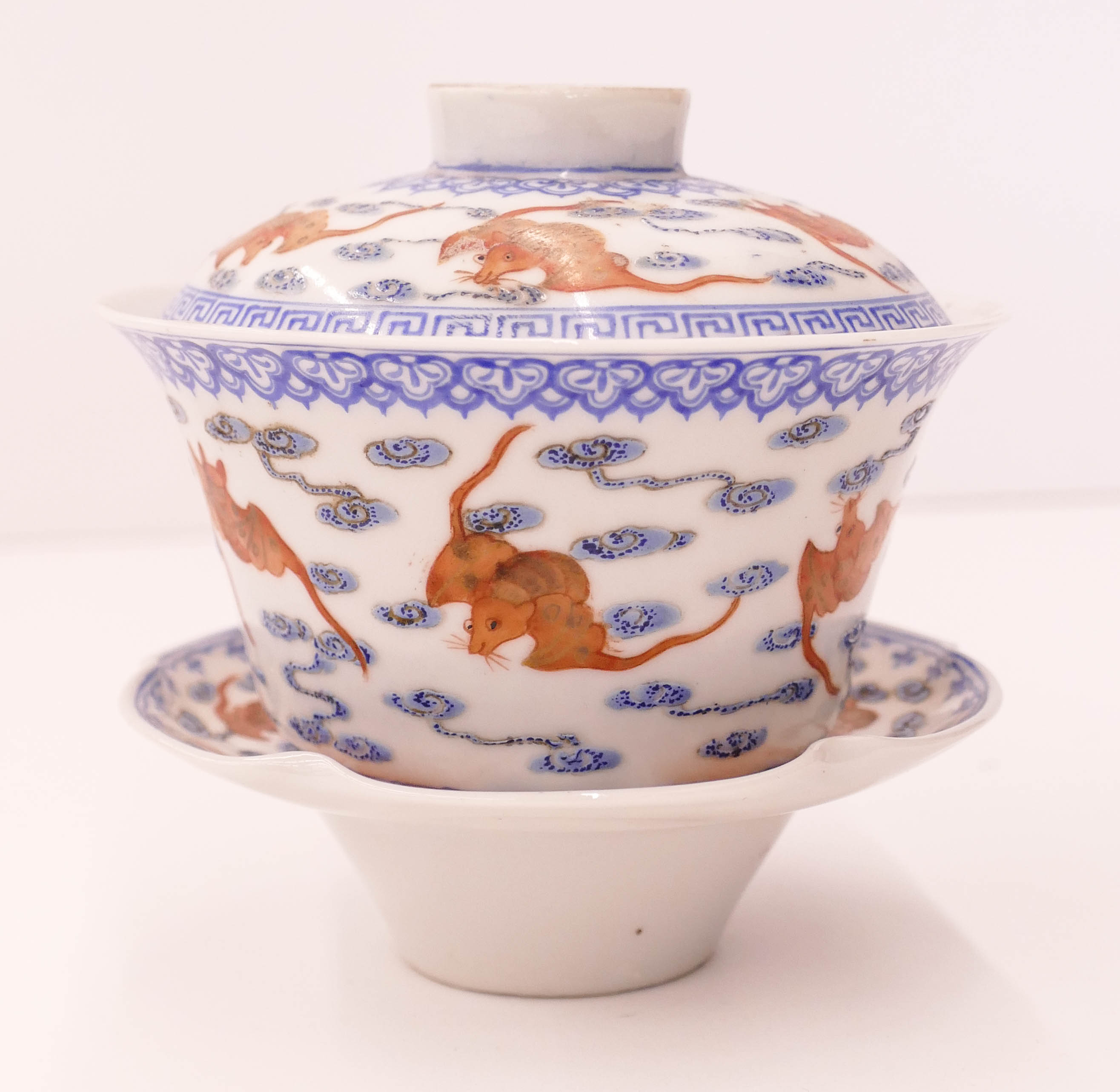 Appraisal: Chinese Hongxian Bat and Cloud Gaiwan Tea Cup ''x ''