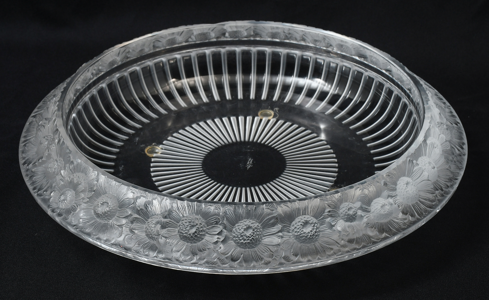 Appraisal: LALIQUE CRYSTAL ''MARGUERITE'' CENTER BOWL French Lalique center bowl having