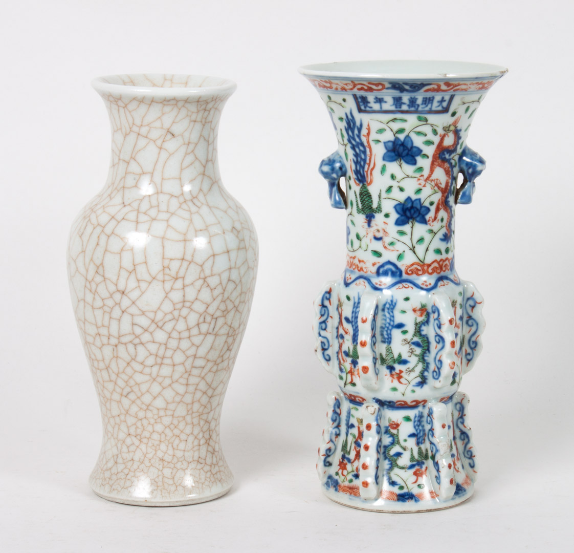 Appraisal: Chinese Wucai and crackle glazed porcelain vases Wucai beaker-form vase