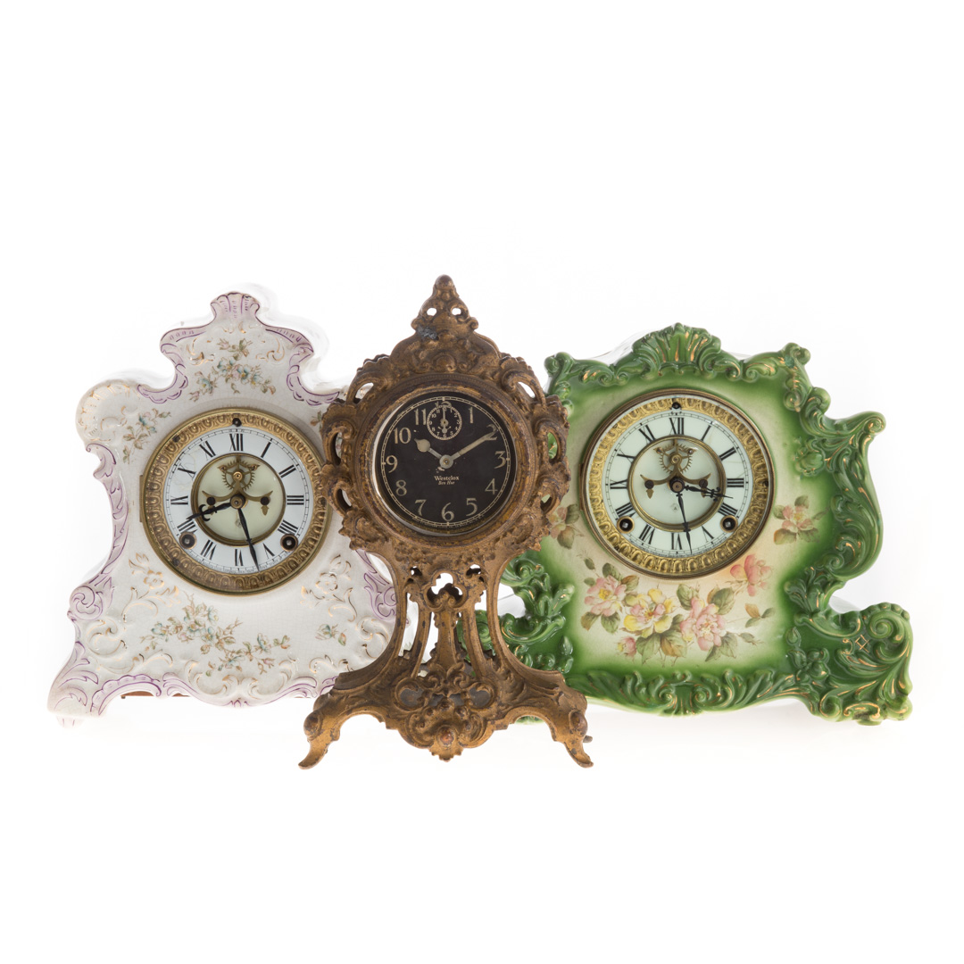 Appraisal: Three assorted mantel clocks late th early th century including