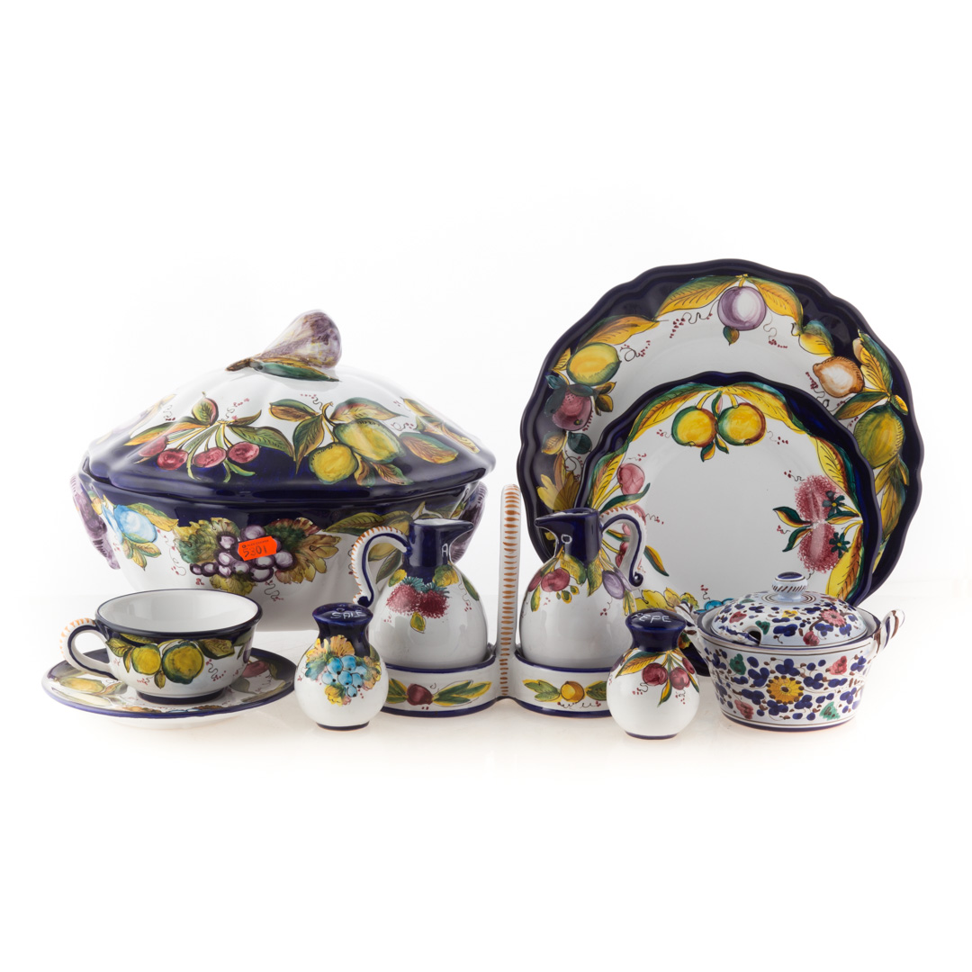 Appraisal: Italian fruit decorated ceramic dinner service approx pieces including tureen