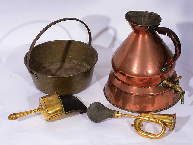 Appraisal: A COLLECTION OF METALWARE consisting of a two gallon copper