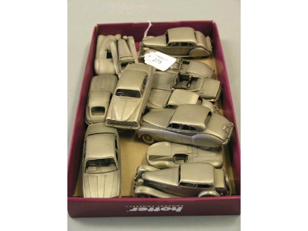 Appraisal: Twelve Danbury Mint car models classic Jaguar models