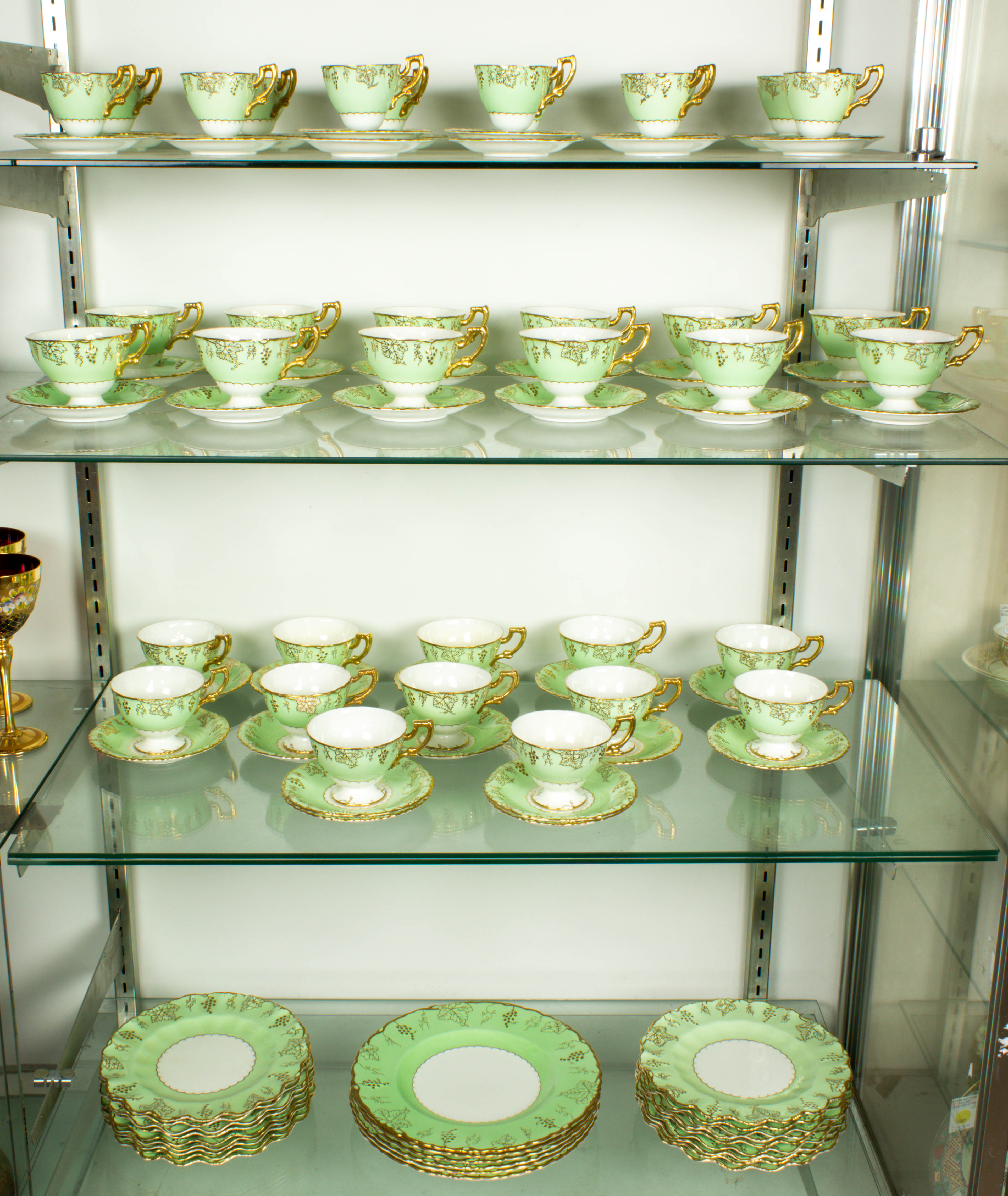 Appraisal: LOT OF APPROXIMATELY ROYAL CROWN DERBY PORCELAIN PARTIAL DESSERT SERVICE