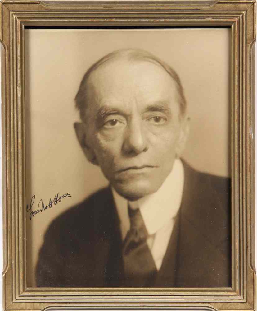 Appraisal: SIGNED PHOTOGRAPH OF LOUIS MCHENRY HOWE January - April an