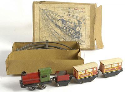 Appraisal: O Gauge tinplate clockwork Train Set - similar to the