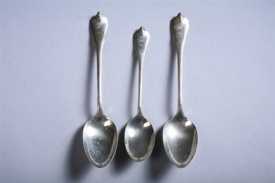 Appraisal: PIECES WALLACE STERLING SILVER FLATWARE 'Grand Colonial' pattern dinner spoons