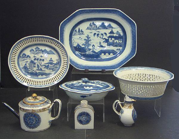 Appraisal: An assembled group of Chinese Export blue and white porcelain