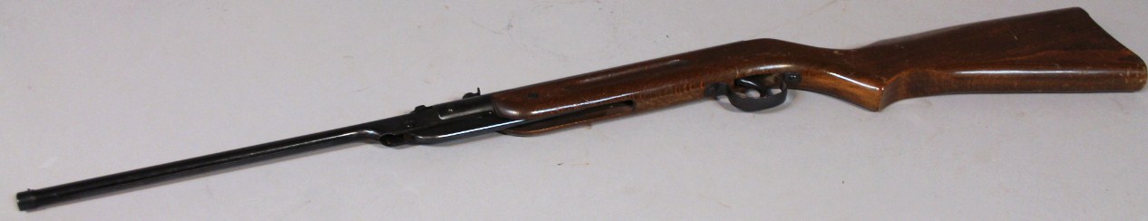 Appraisal: A Diane calibre air gun cm long