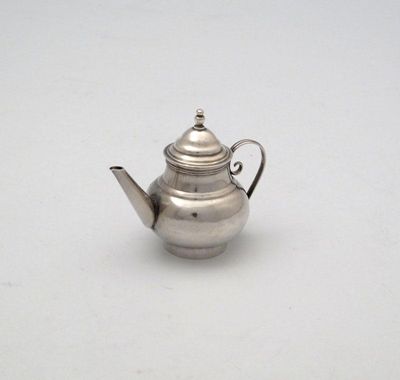 Appraisal: An early th century miniature silver kettle maker's mark of