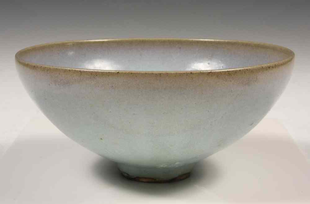 Appraisal: EARLY CHINESE BOWL - Chinese Turquoise Glazed Junyau Bowl Yuan