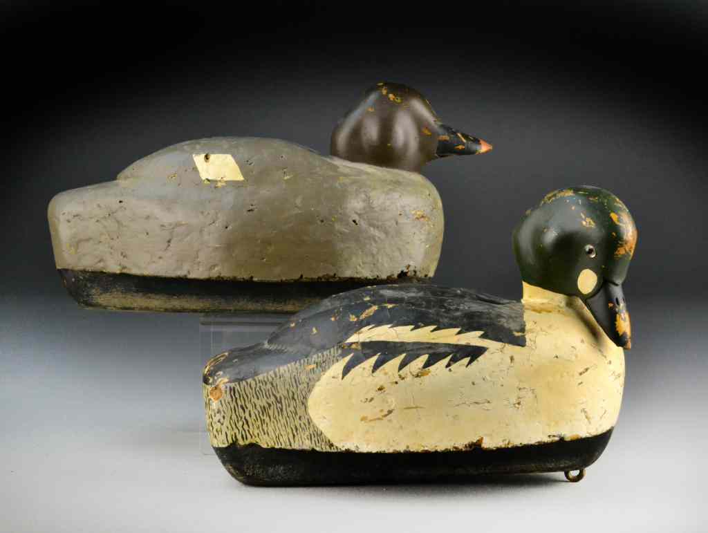 Appraisal: Rodney M Smith Cork Duck Decoys - PairBoth appear to