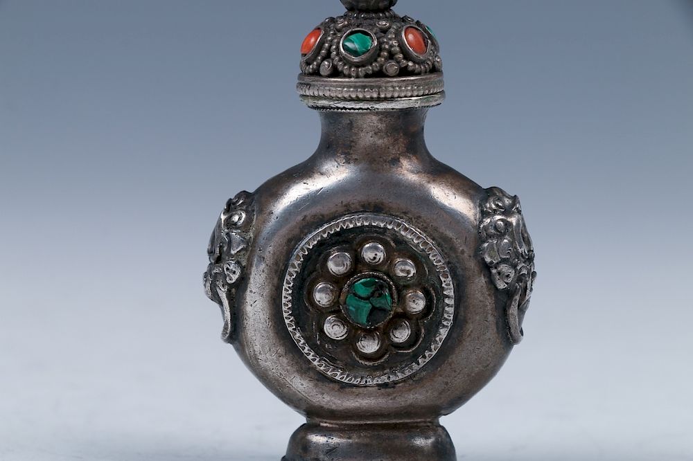 Appraisal: CHINESE SILVER FOUR-SECTION SNUFF BOTTLE QING Of flattened globular body