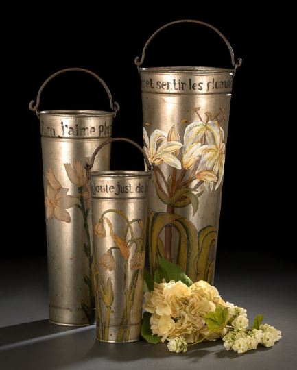 Appraisal: Charming Graduated Set of Three Tole-Peinte Flower Vendor's Vases of