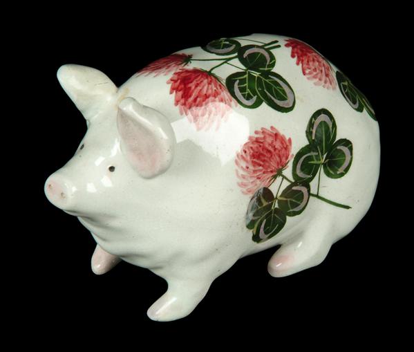 Appraisal: A Wemyss model of a pig decorated with flowering clover