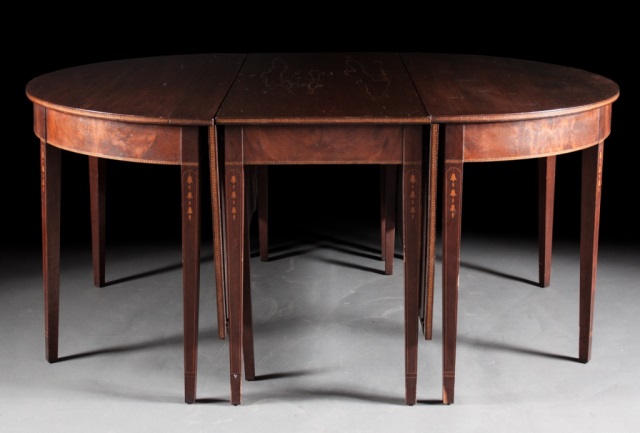 Appraisal: Federal style mahogany three-part banquet table first quarter- th century