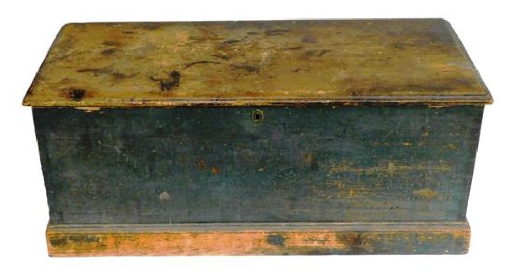 Appraisal: Pine blanket box th C exterior with portions of original