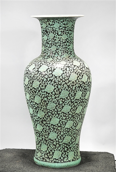 Appraisal: Tall Chinese enameled porcelain vase floral design turquoise over black