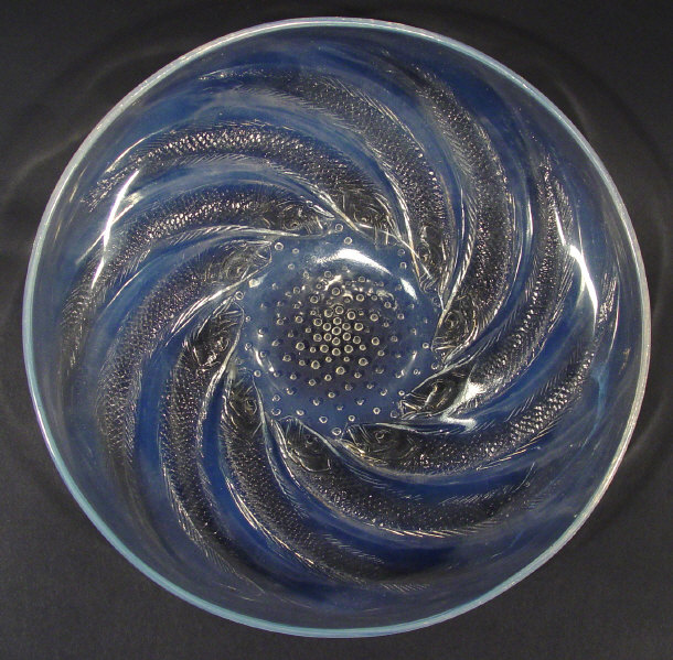 Appraisal: Opalescent Art Deco glass bowl moulded with a continuous band