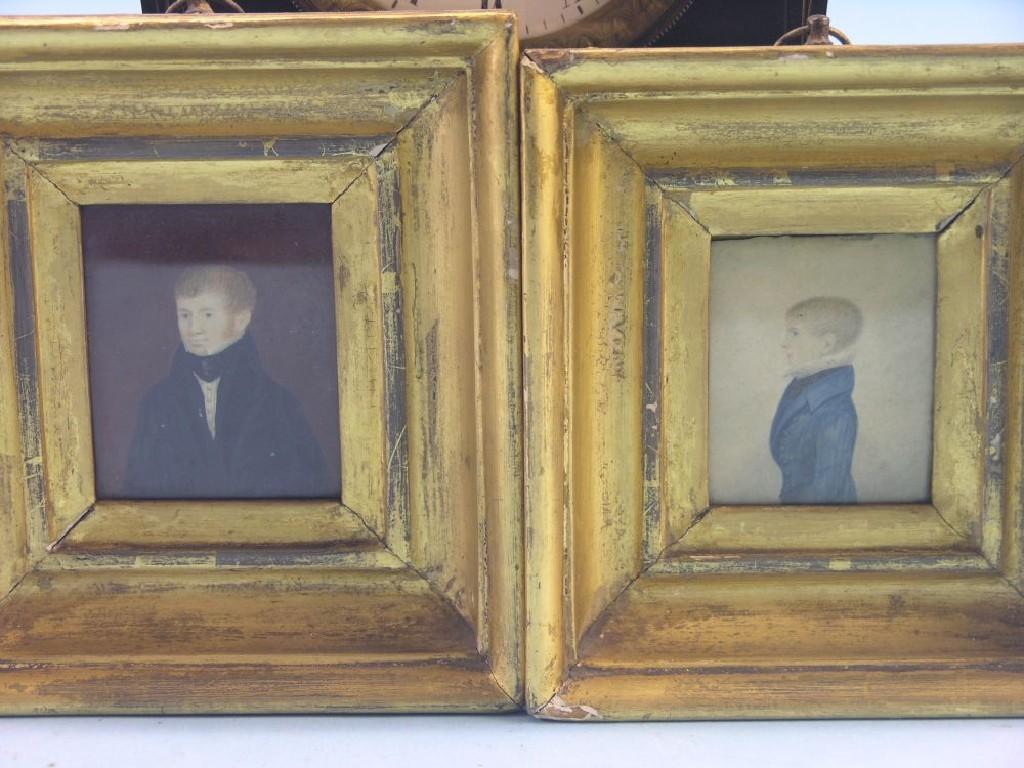 Appraisal: A pair of primitive early th century portrait miniatures Thomas